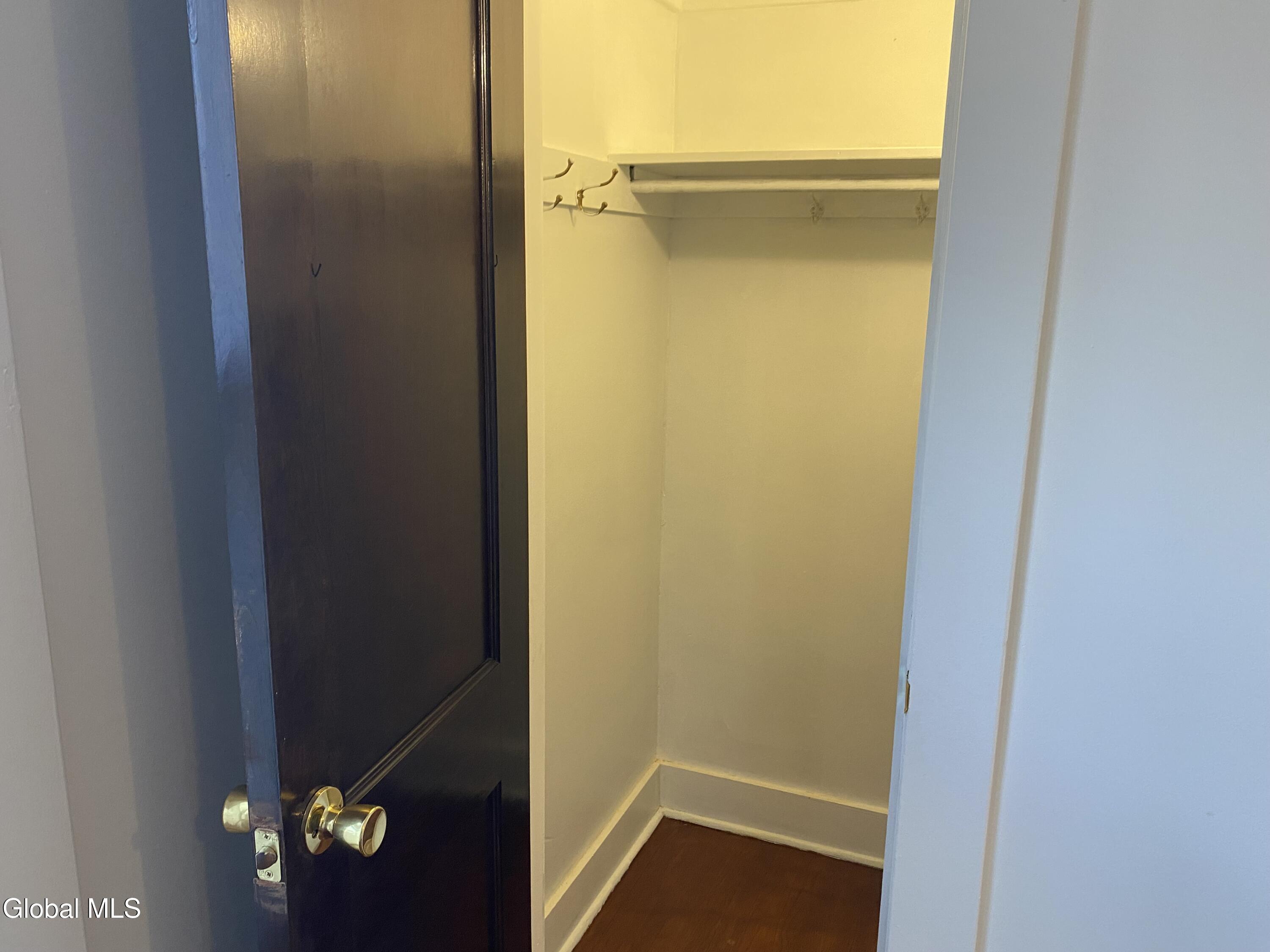 1185 Ardsley Road Schenectady, NY 12308 - Photo 39 of 57 IMG_3055