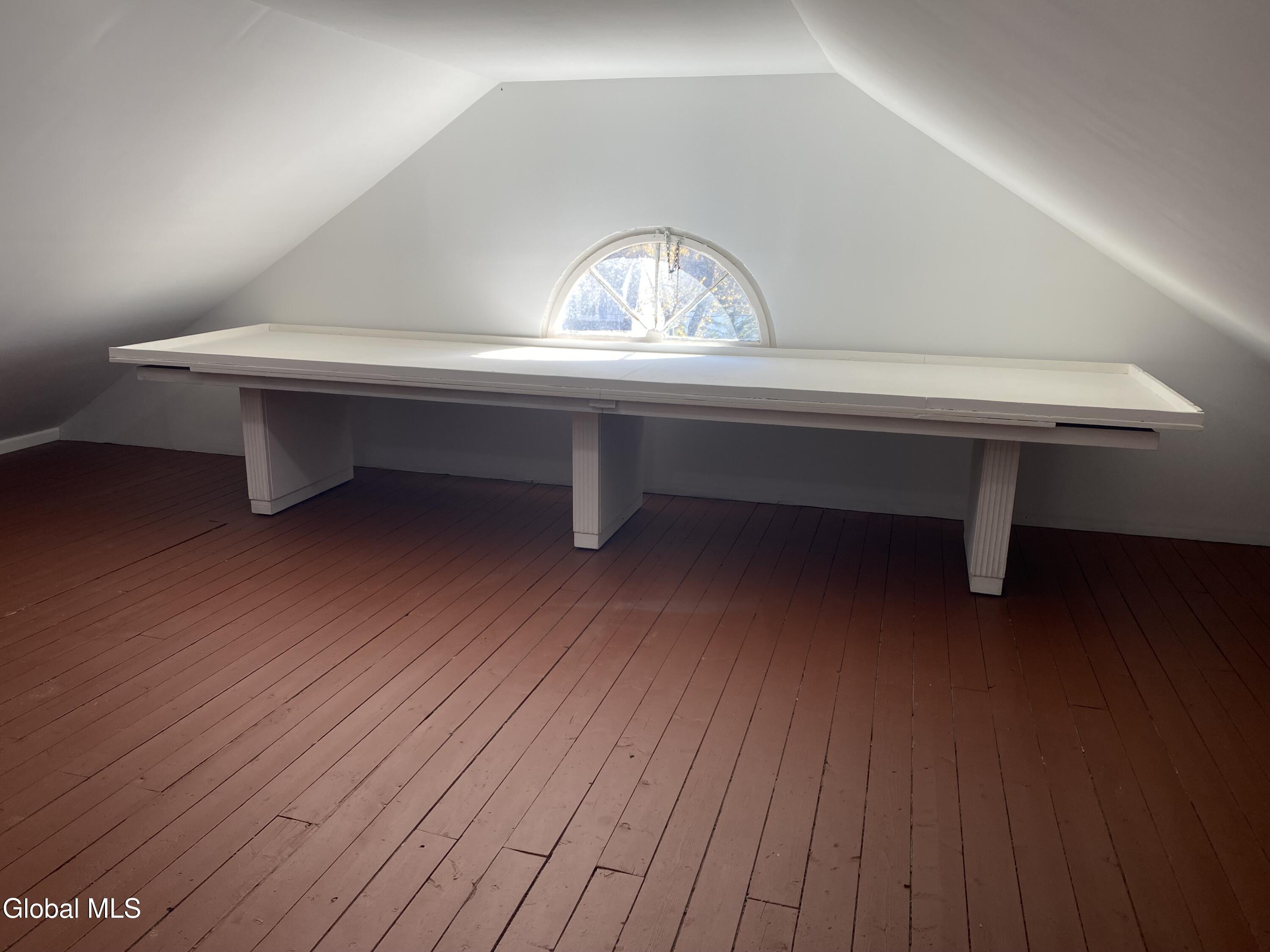 1185 Ardsley Road Schenectady, NY 12308 - Photo 55 of 57 IMG_3066