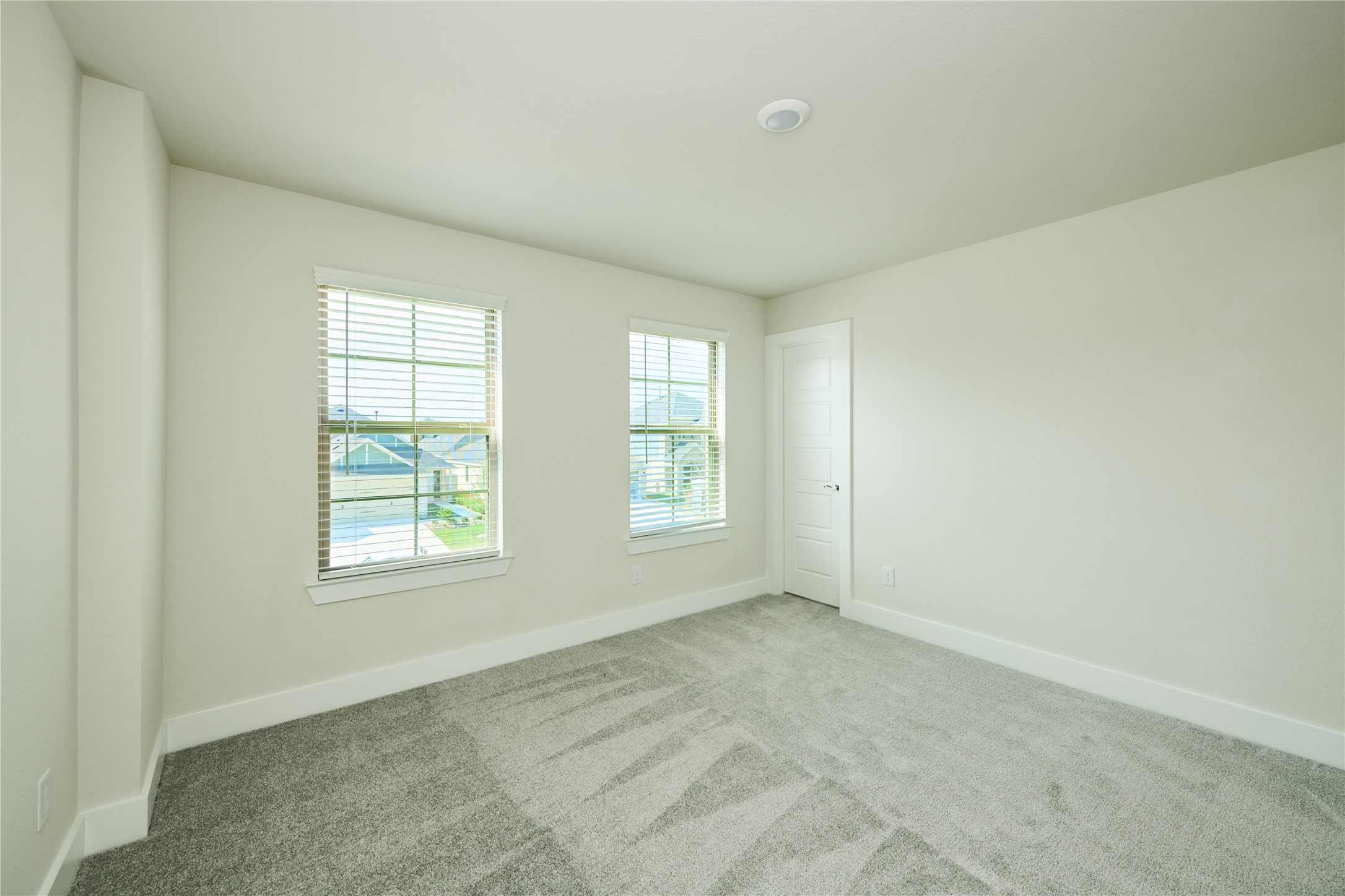 10647 Whitejacket Conroe, TX 77385 - Photo 26 of 38 an empty room with windows