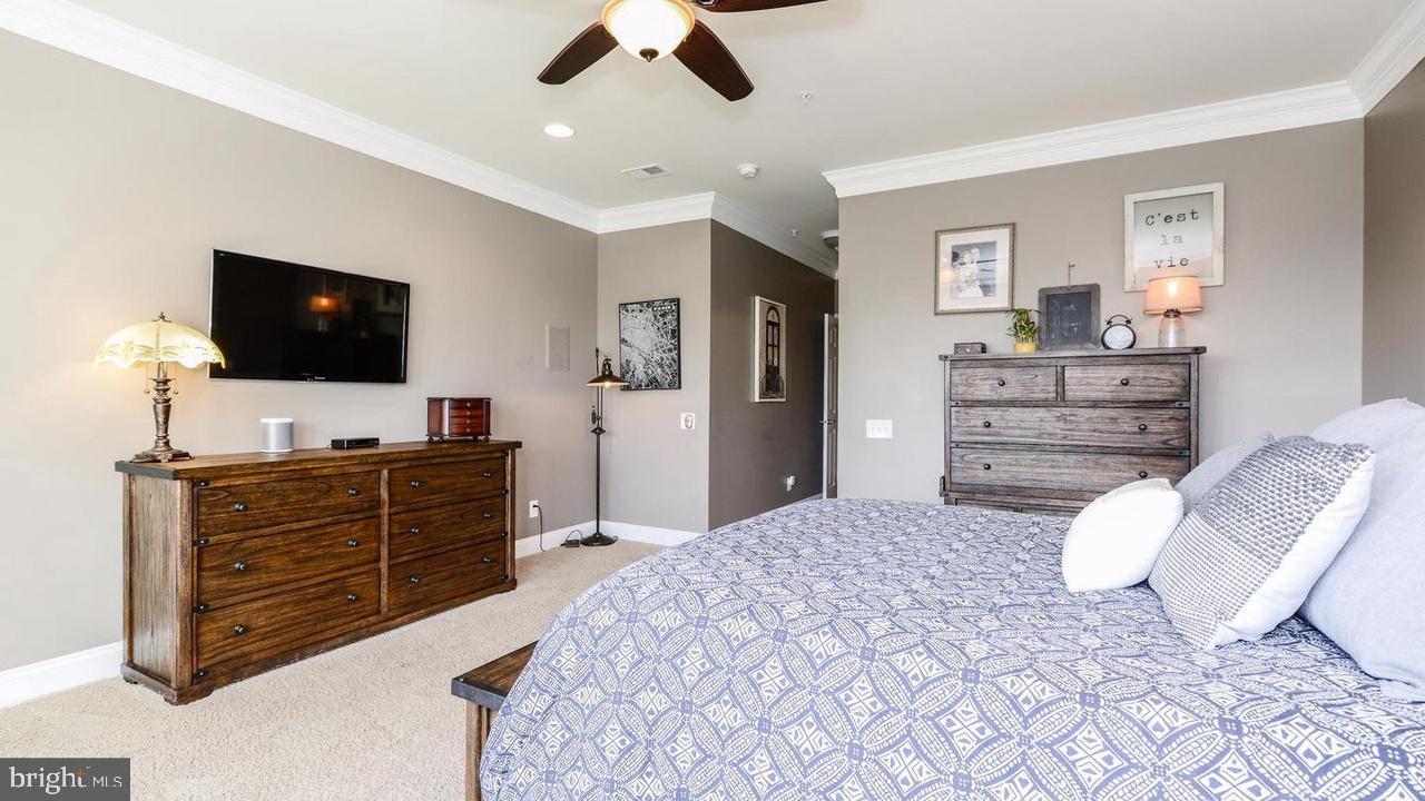 42823 Burrell Square Ashburn, VA 20147 - Photo 9 of 17