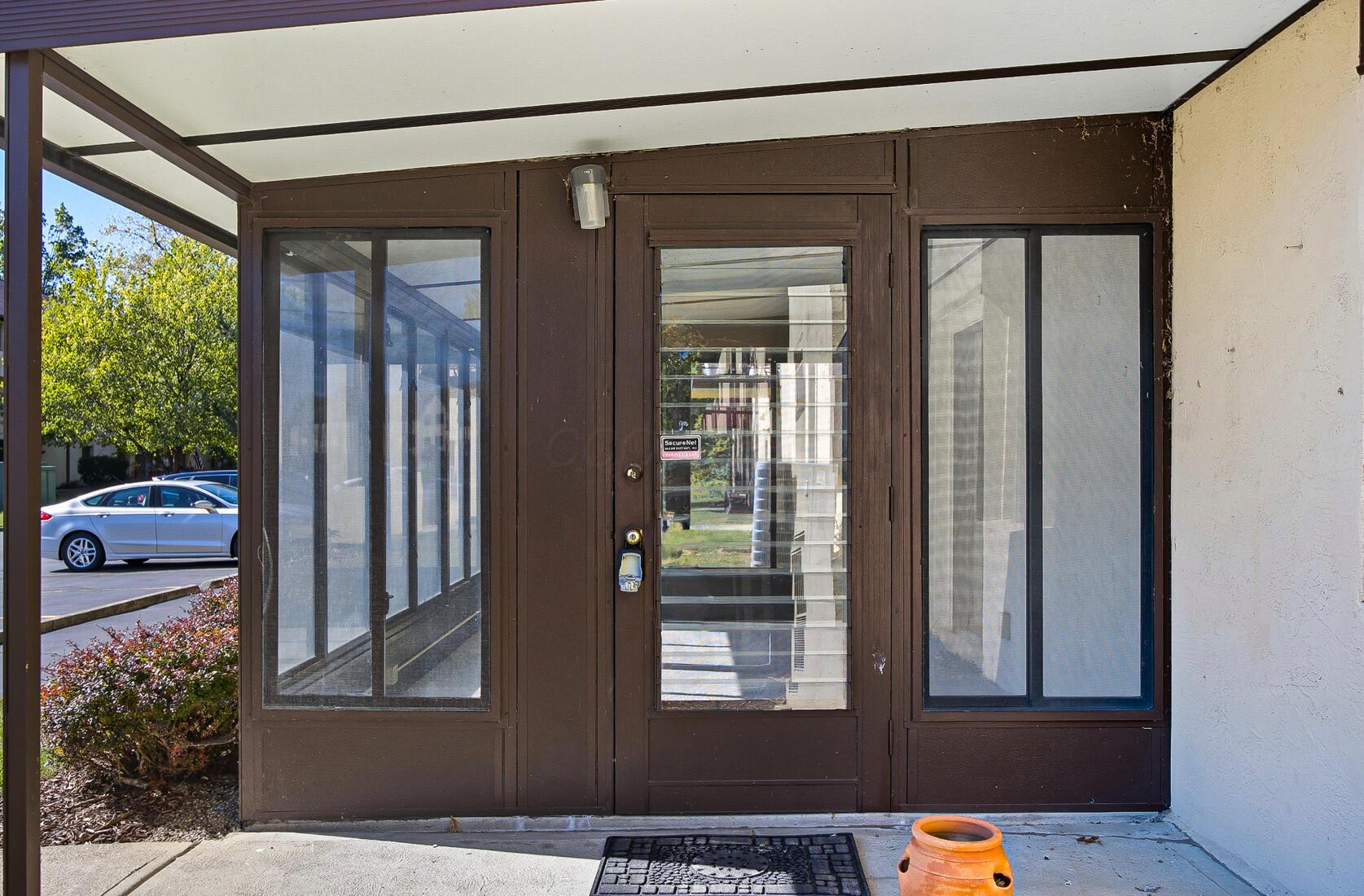3967 Karl Road, Unit 125 Columbus, OH 43224 - Photo 51 of 63 Front Entrance