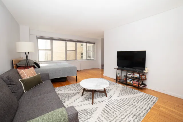 $599,000 | 69 5th Avenue, Unit 5A | Flatiron