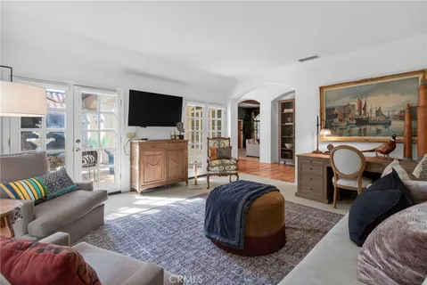 $1,295,000 | 1353 Rimroad, Riverside, CA 92506