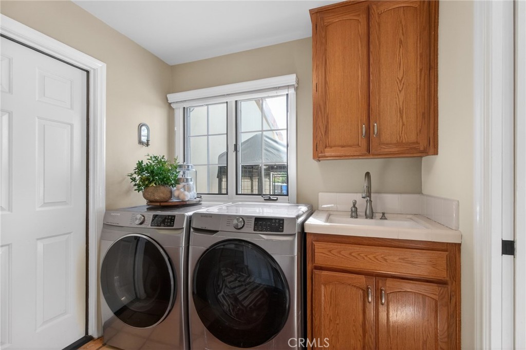 1353 Rimroad Riverside, CA 92506 - Photo 36 of 52