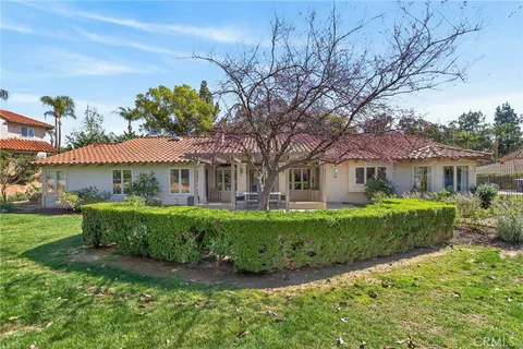 $1,295,000 | 1353 Rimroad, Riverside, CA 92506