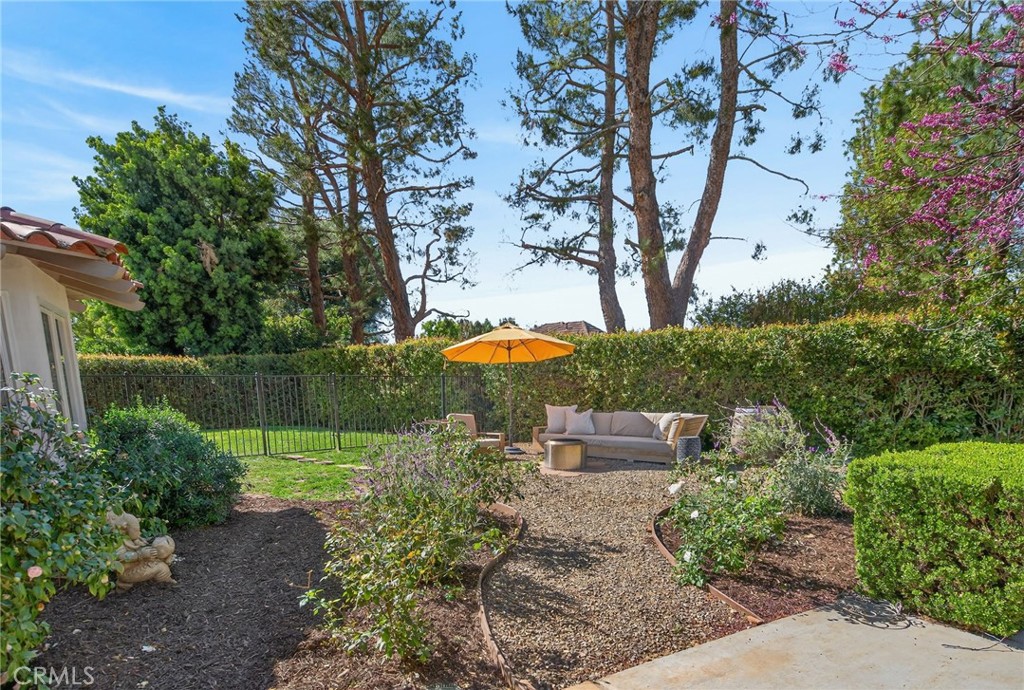 1353 Rimroad Riverside, CA 92506 - Photo 45 of 52