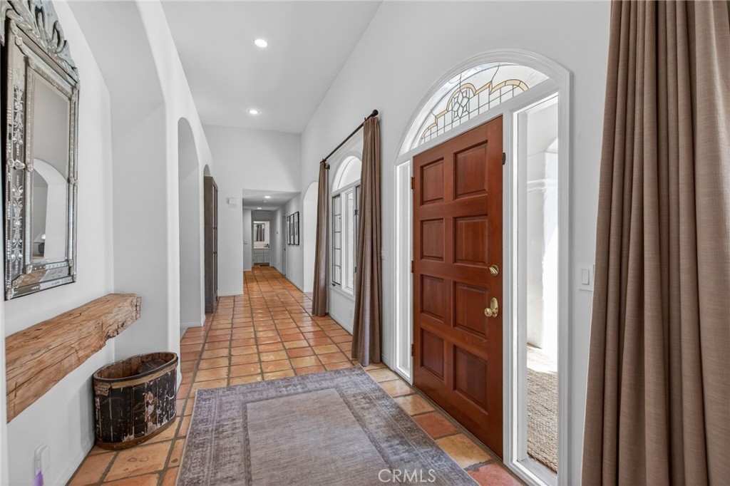 1353 Rimroad Riverside, CA 92506 - Photo 10 of 52