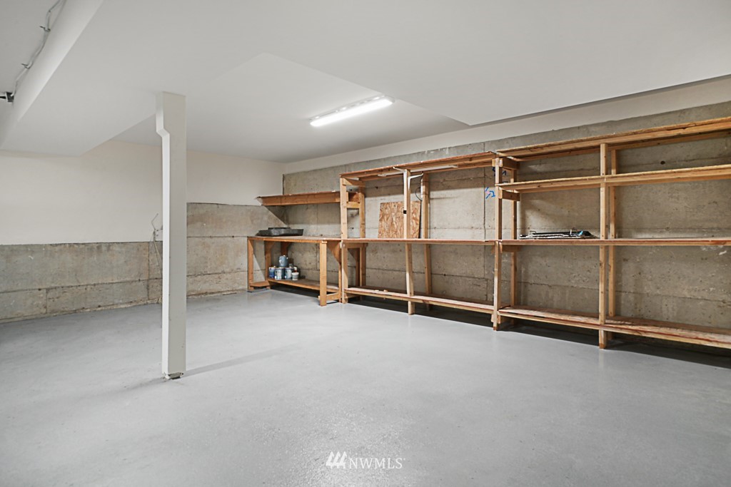 2806 183rd Avenue Northeast Redmond, WA 98052 - Photo 28 of 40 a view of a room with rack on the wall