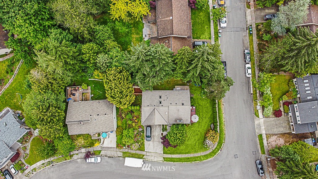 2806 183rd Avenue Northeast Redmond, WA 98052 - Photo 40 of 40 an aerial view of a house with garden space and street view