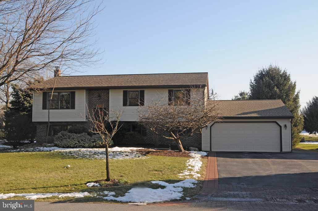 48 Buttonwood Drive Lititz, PA 17543 - Photo 1 of 15 Gallery Image 1