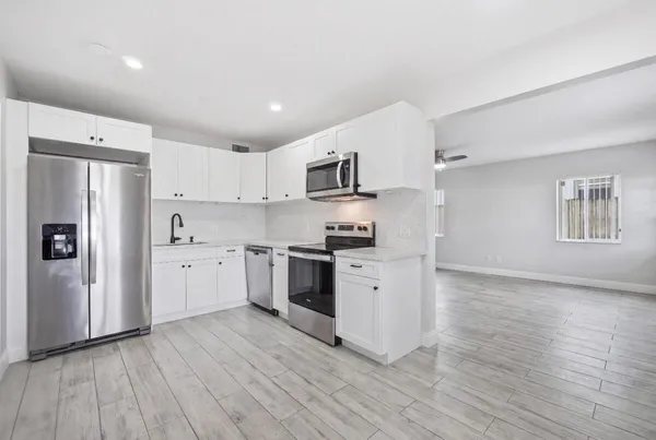 $2,950 | 712 Northeast 10th Avenue, Pompano Beach, FL 33060
