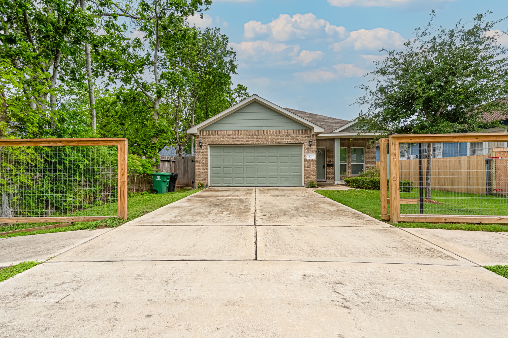 507 Rouse Street Houston, TX 77020 - Photo 3 of 24