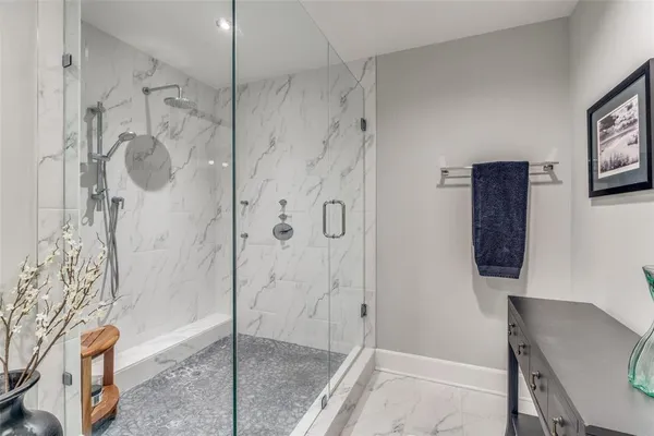 $3,850 | 1505 Elm Street, Unit 1504, Dallas, TX 75201
