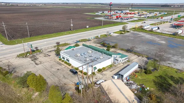 $1,200,000 | 900 North Union Street, Dwight, IL 60420