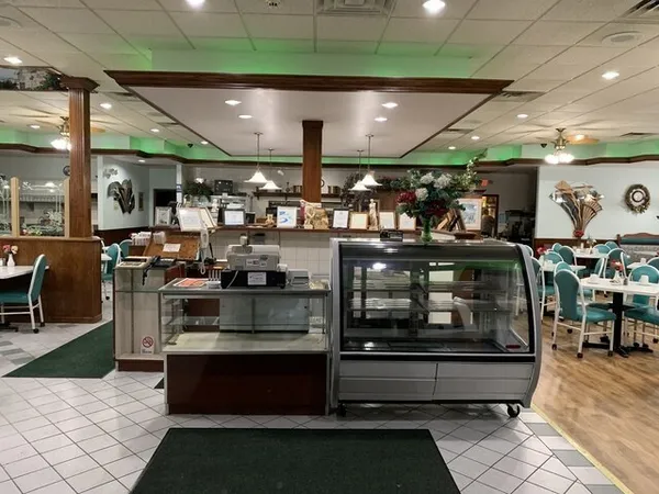 $1,200,000 | 900 North Union Street, Dwight, IL 60420