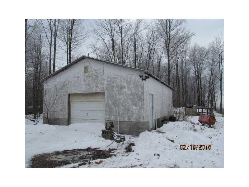 425 Moe Town Road Penn Run, PA 15765 - Photo 3 of 3 Parking Lot/Garage.