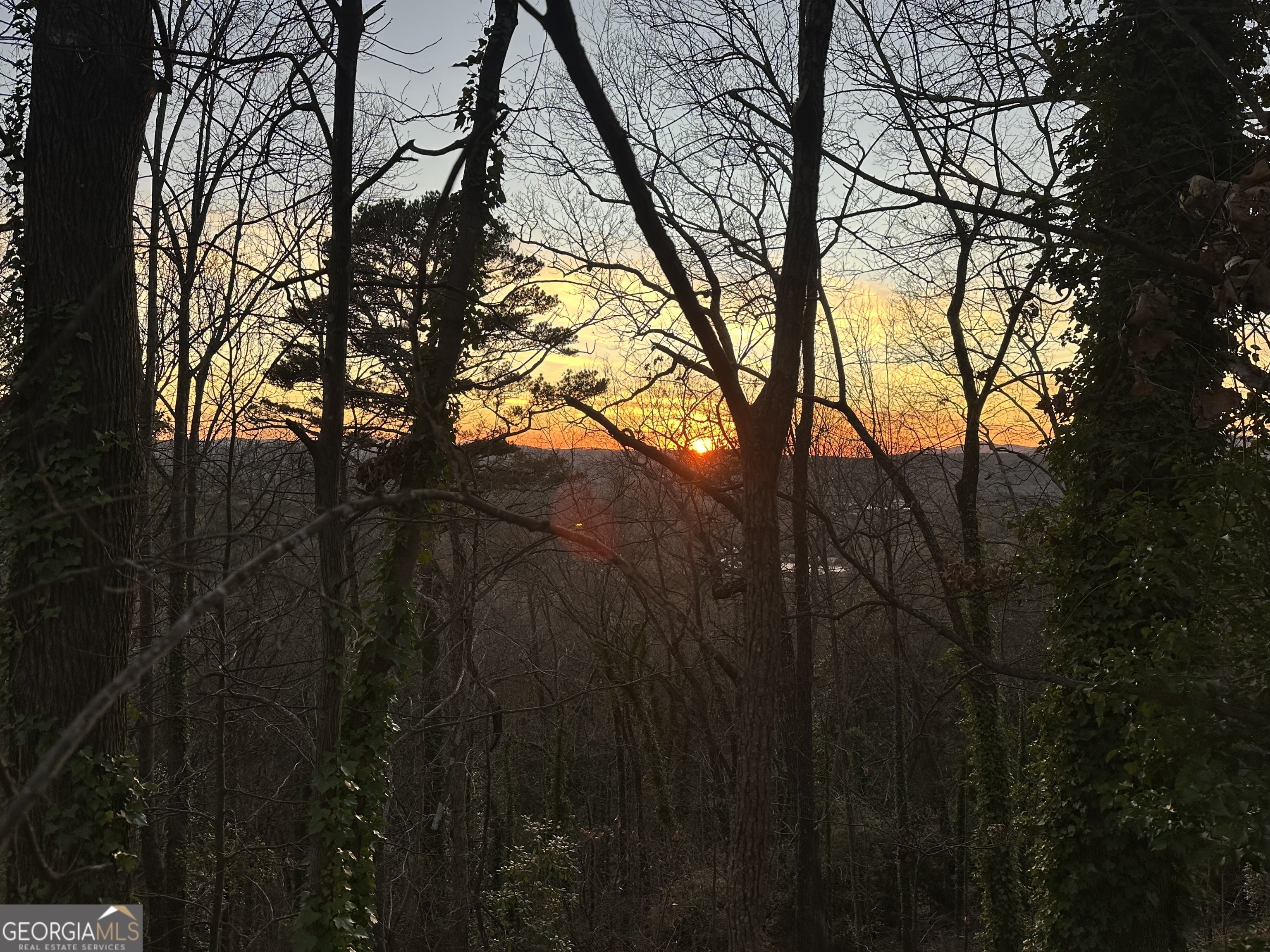 12 Southeast Turnbull Drive Rome, GA 30162 - Photo 1 of 2 Want beautiful sunsets and sunrises? Take a look at this building lot in Old East Rome. pick the spot you want to build your home and enjoy views not available in many locations.
