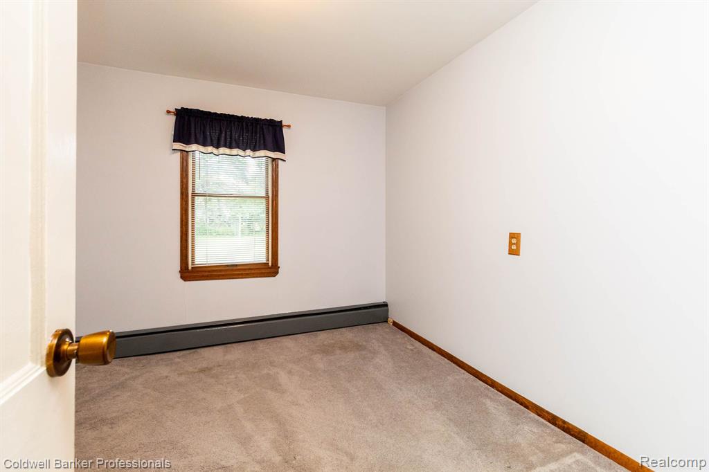 520 Willard Avenue Rochester Hills, MI 48307 - Photo 23 of 36