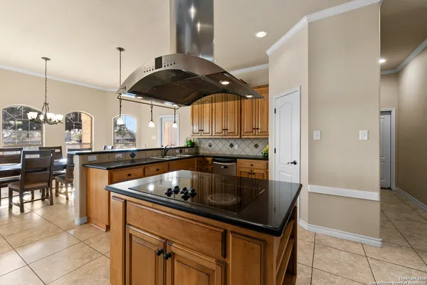 $779,500 | 140 Legacy Trail Drive, La Vernia, TX 78121