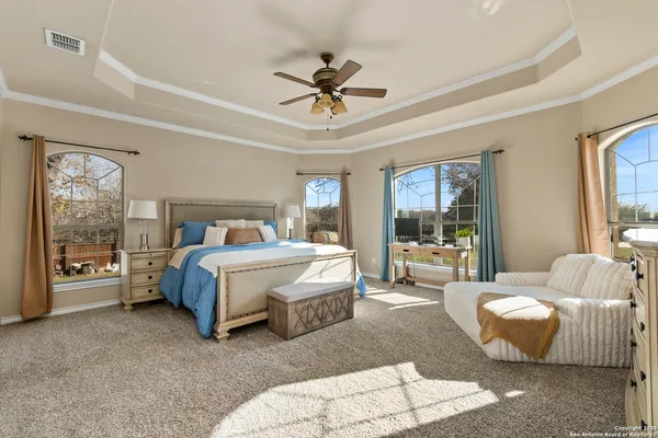 $779,500 | 140 Legacy Trail Drive, La Vernia, TX 78121