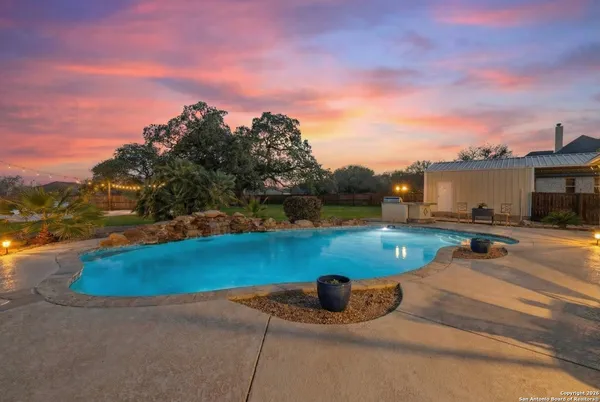 $779,500 | 140 Legacy Trail Drive, La Vernia, TX 78121