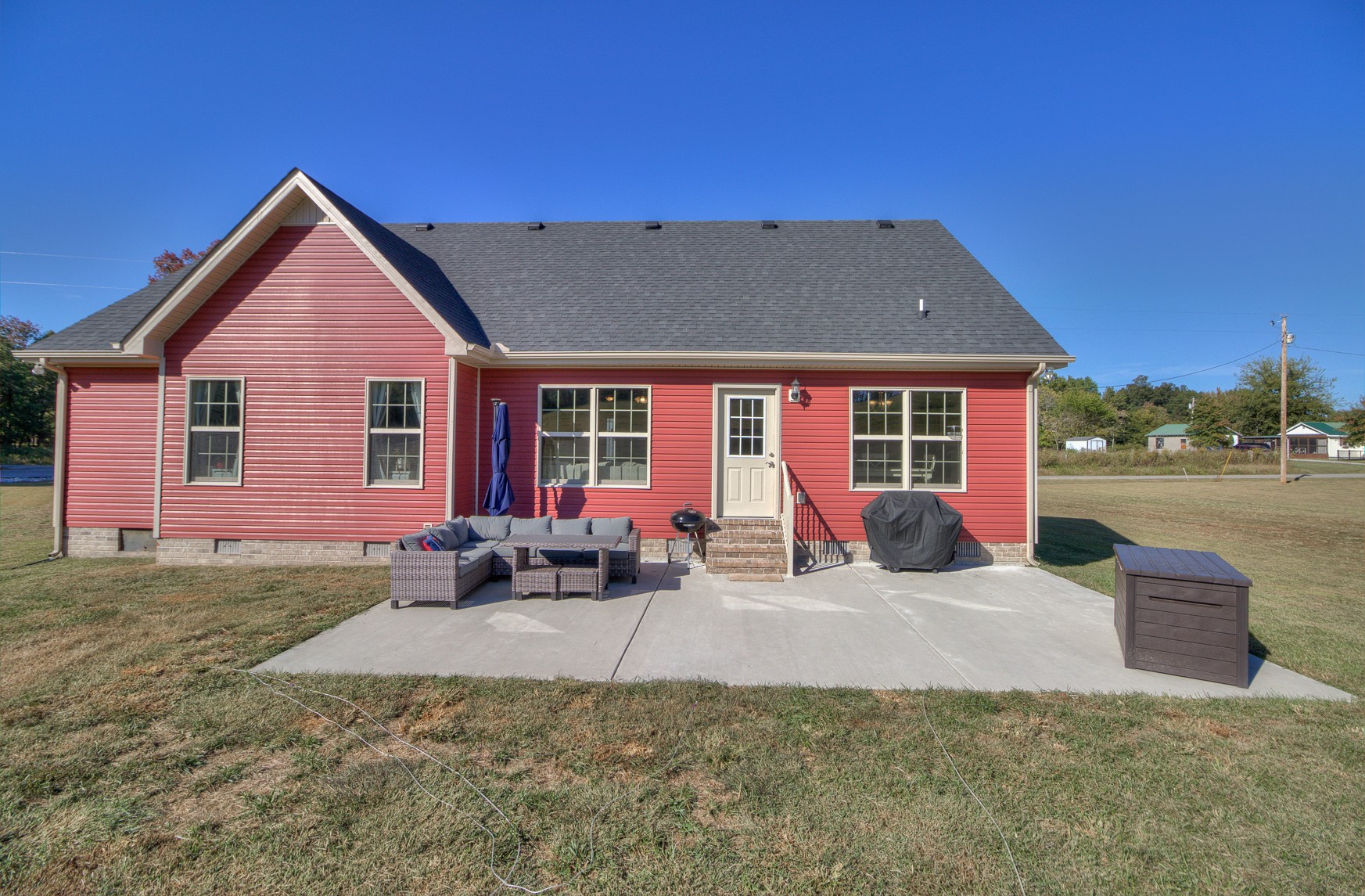 869 Jarrell Road Manchester, TN 37355 - Photo 26 of 33 a view of a house with a patio