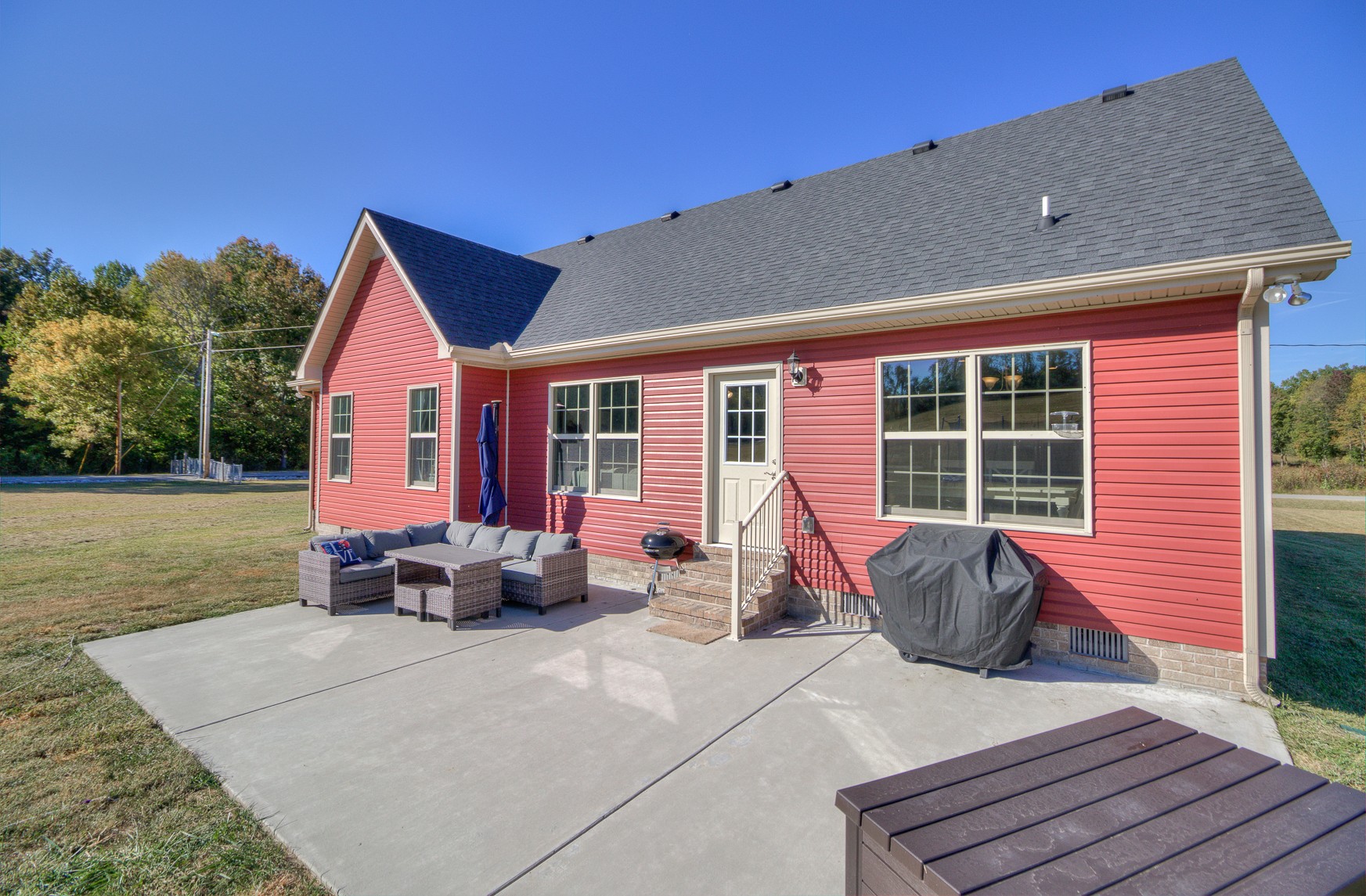 869 Jarrell Road Manchester, TN 37355 - Photo 27 of 33 a front view of a house with patio