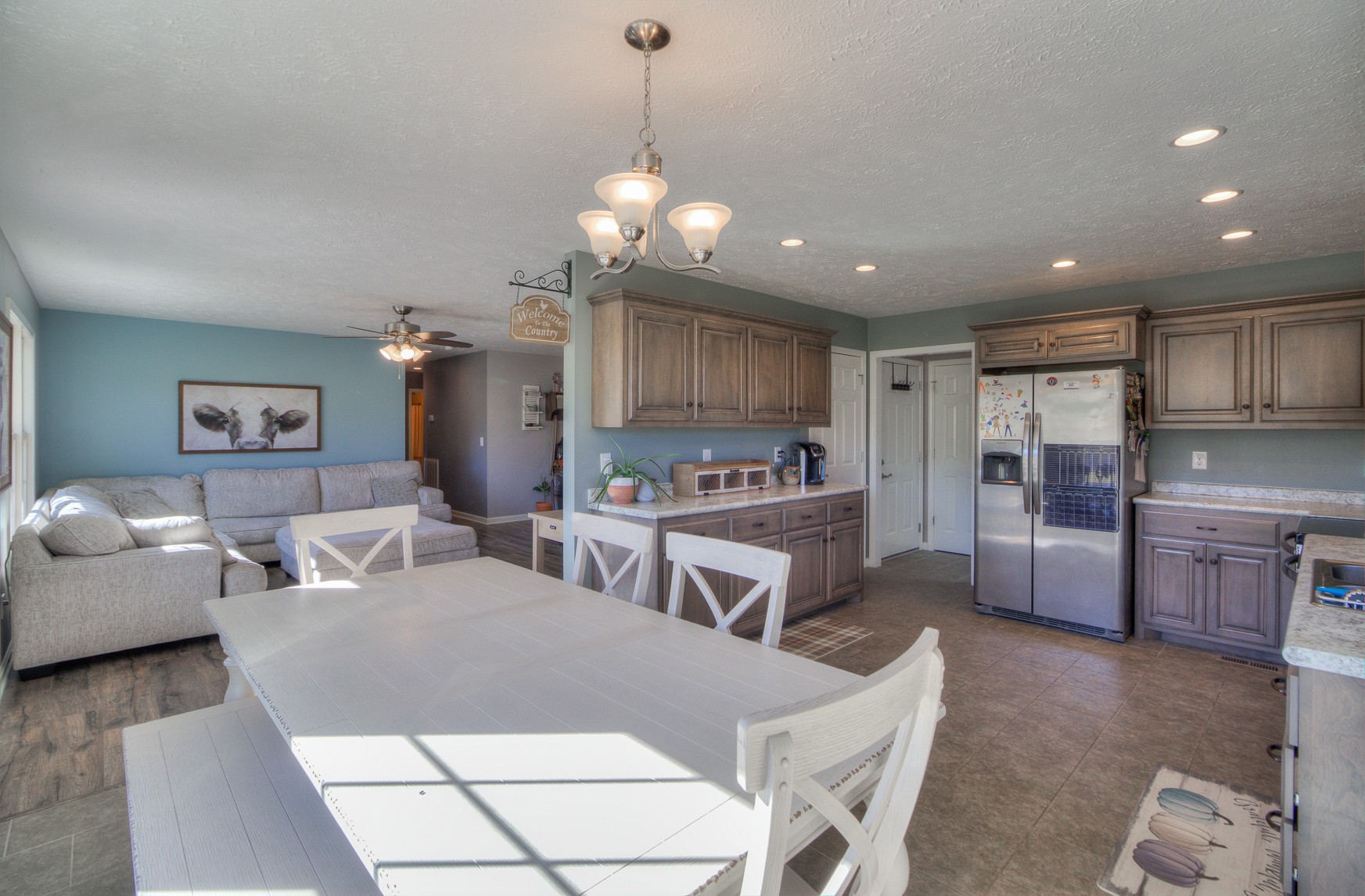 869 Jarrell Road Manchester, TN 37355 - Photo 6 of 33 a kitchen with counter space cabinets and appliances