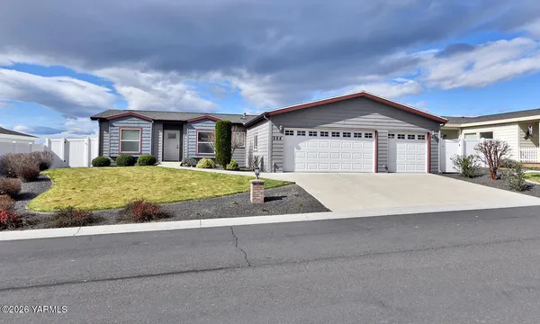 $299,000 | 200 Bridle Way, Unit 284, Yakima, WA 98901