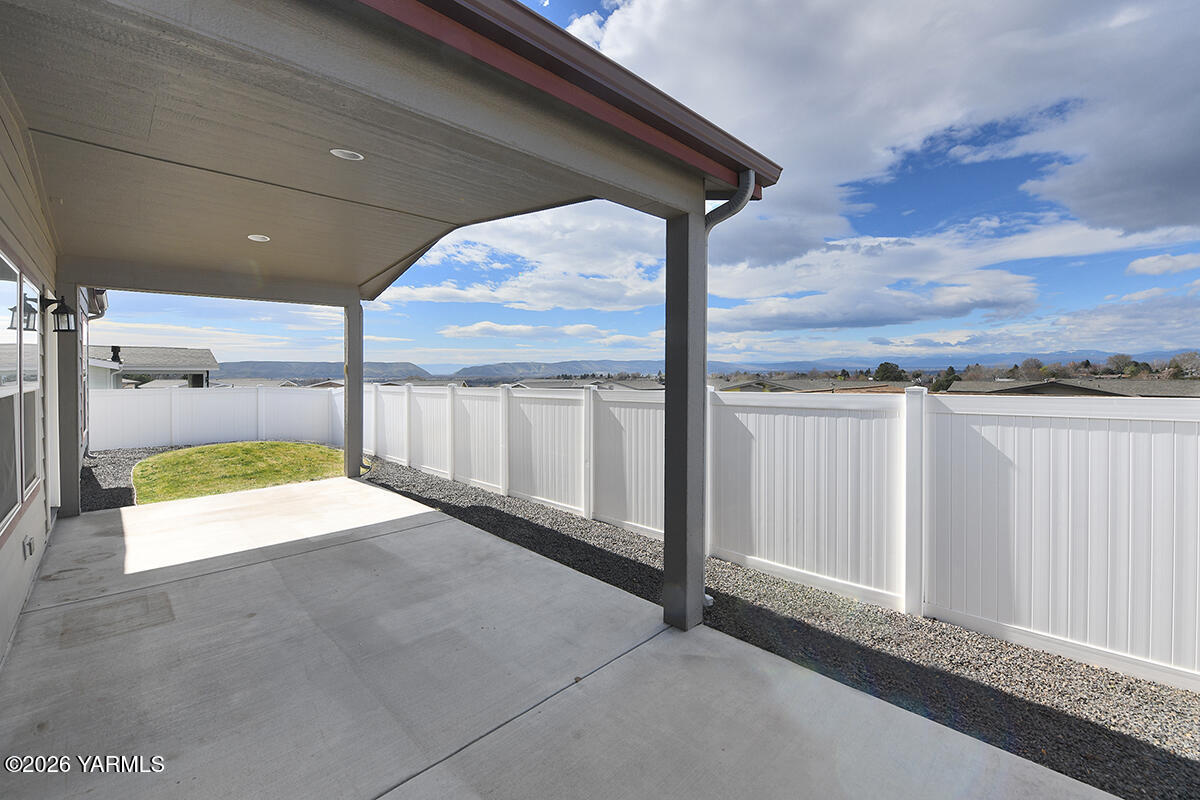 200 Bridle Way, Unit 284 Yakima, WA 98901 - Photo 14 of 16 DSC_7503