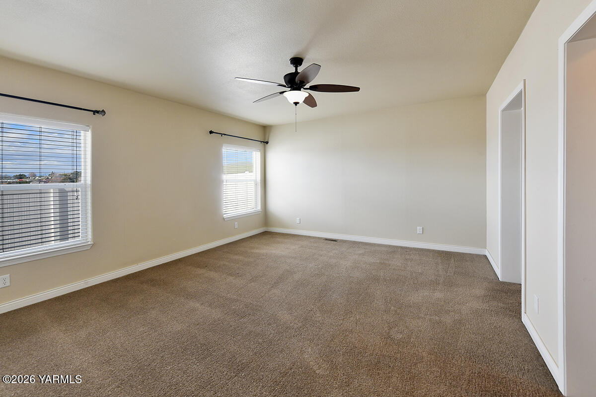 200 Bridle Way, Unit 284 Yakima, WA 98901 - Photo 6 of 16 DSC_7451