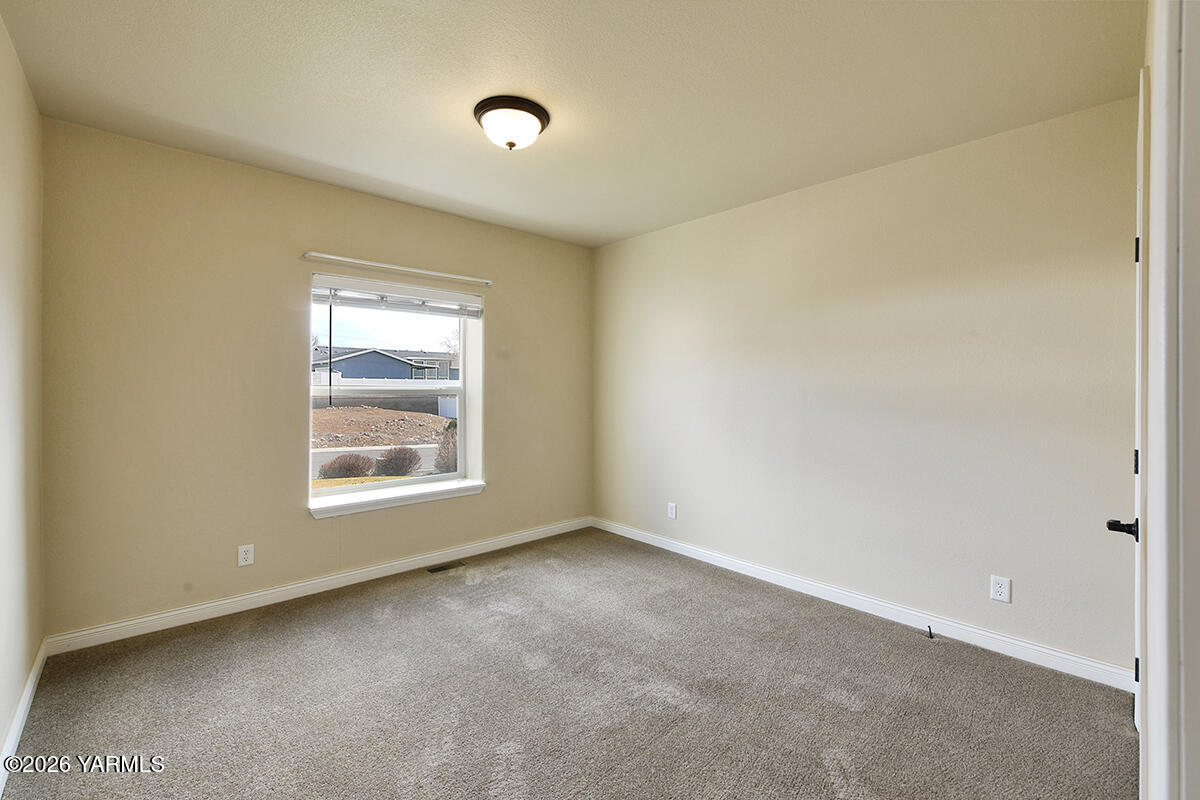 200 Bridle Way, Unit 284 Yakima, WA 98901 - Photo 8 of 16 DSC_7436