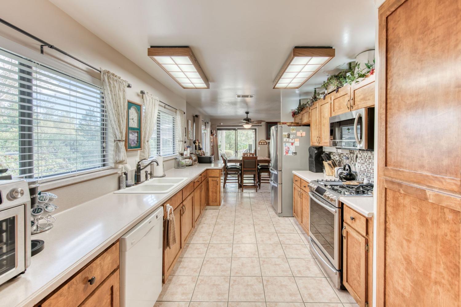 29559 Revis Road Coarsegold, CA 93614 - Photo 17 of 68 Gallery Image 17