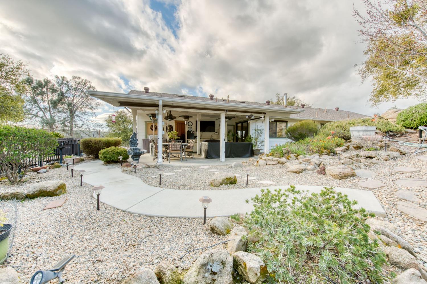 29559 Revis Road Coarsegold, CA 93614 - Photo 36 of 68 Gallery Image 36