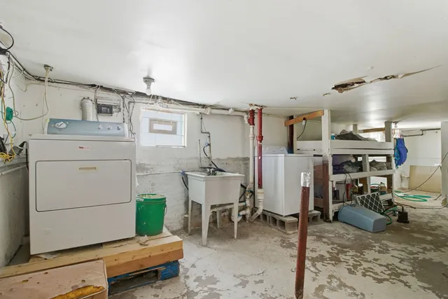 $224,900 | 1427 South 21st Avenue, Maywood, IL 60153