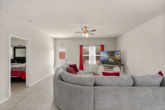 $234,000 | 10522 Ocean Oak, San Antonio, TX 78223