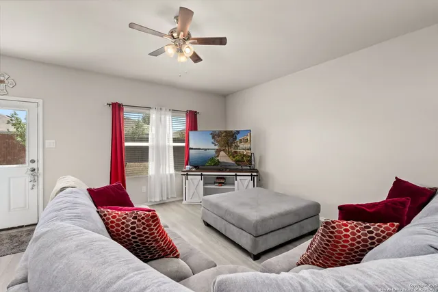 $234,000 | 10522 Ocean Oak, San Antonio, TX 78223