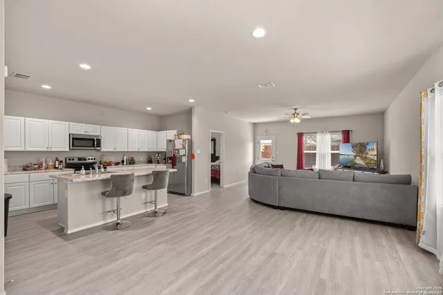 $234,000 | 10522 Ocean Oak, San Antonio, TX 78223