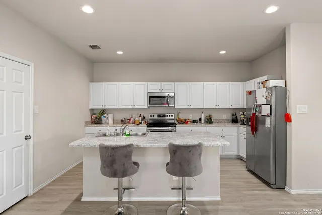 $234,000 | 10522 Ocean Oak, San Antonio, TX 78223