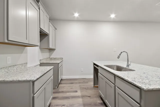 $254,900 | 523 Shoreview Drive, Conroe, TX 77303