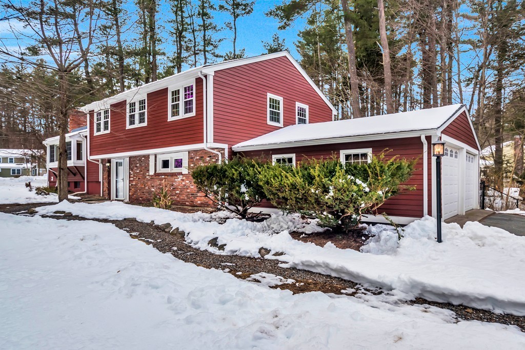 15 Smart Road Acton, MA 01720 - Photo 2 of 27 Gallery Image 2