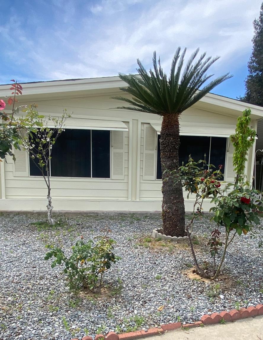 1300 West Olson Avenue, Unit 126 Reedley, CA 93654 - Photo 3 of 29