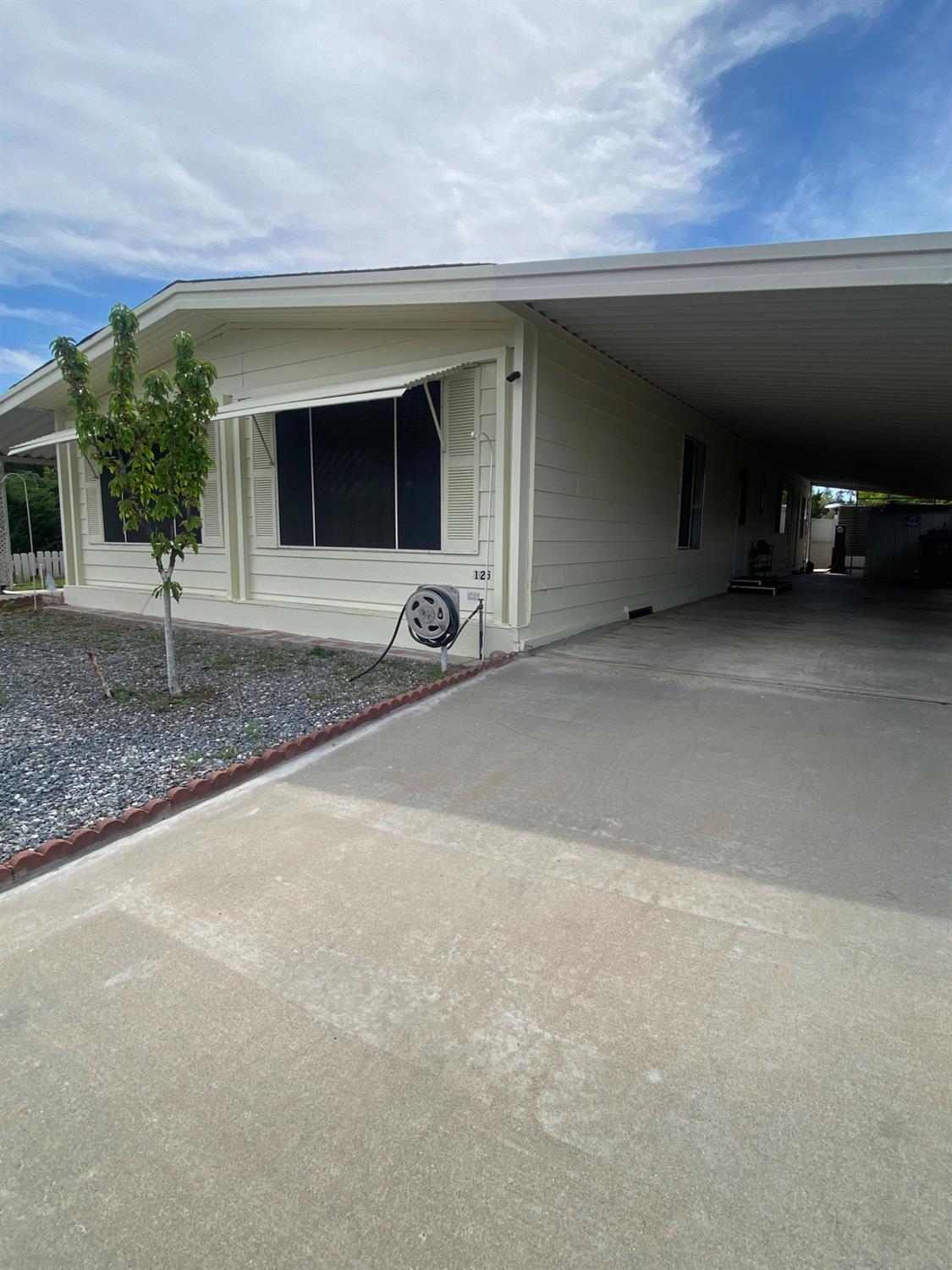 1300 West Olson Avenue, Unit 126 Reedley, CA 93654 - Photo 5 of 29