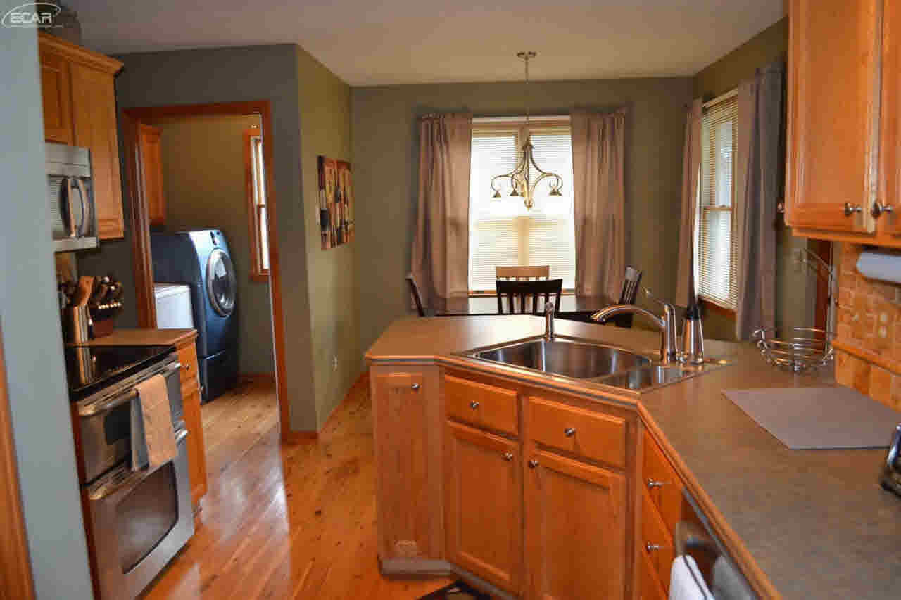 6409 Woodbrook Road Linden, MI 48451 - Photo 8 of 50