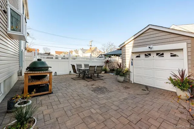 a view of a storage & utility room