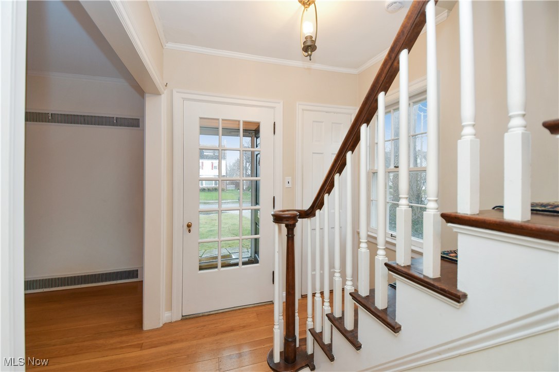 3305 Ardmore Road Cleveland, OH 44120 - Photo 3 of 33 Gallery Image 3