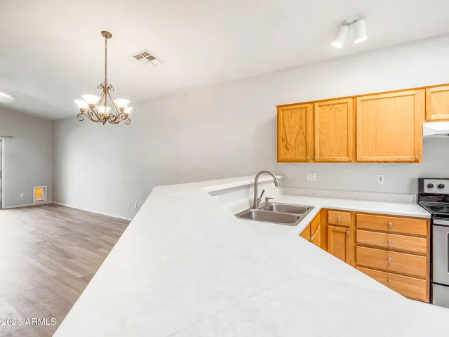 $415,000 | 950 South Tucana Lane, Gilbert, AZ 85296