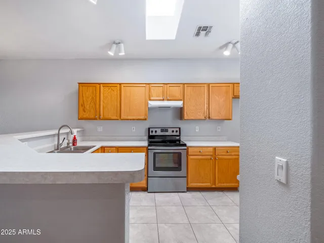 $415,000 | 950 South Tucana Lane, Gilbert, AZ 85296