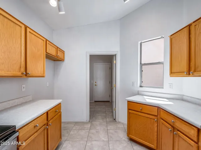 $415,000 | 950 South Tucana Lane, Gilbert, AZ 85296