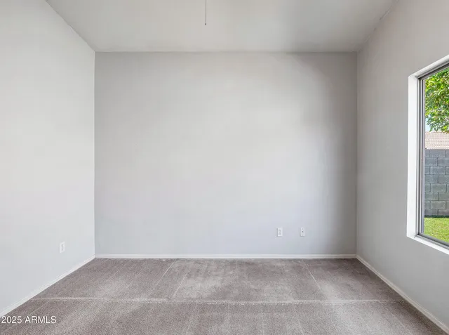 $415,000 | 950 South Tucana Lane, Gilbert, AZ 85296